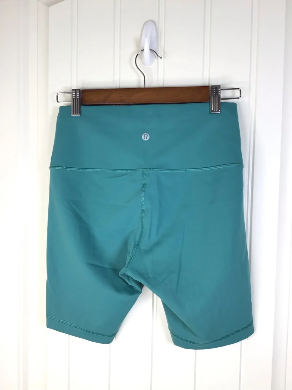 Lululemon Wunder Train High Rise Short 8